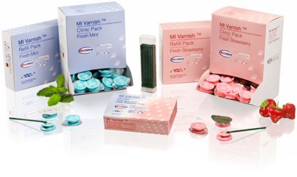 GC MI Varnish refill strawberry 90747