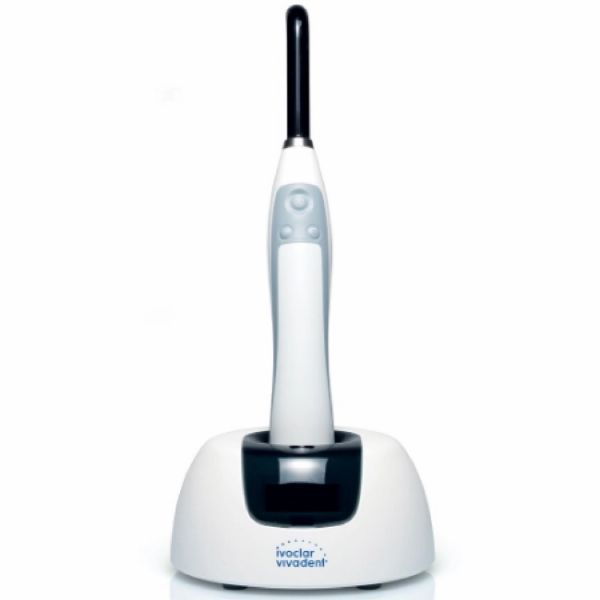 BluePhase G4 herdelampe med Radiometer, rosa, 1 stk, inkl lader, 691267BG