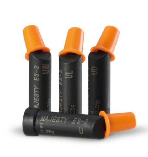 Clearfil Majesty ES-2 Universal PLT UL, 20 x 0,25g, 3193-EU